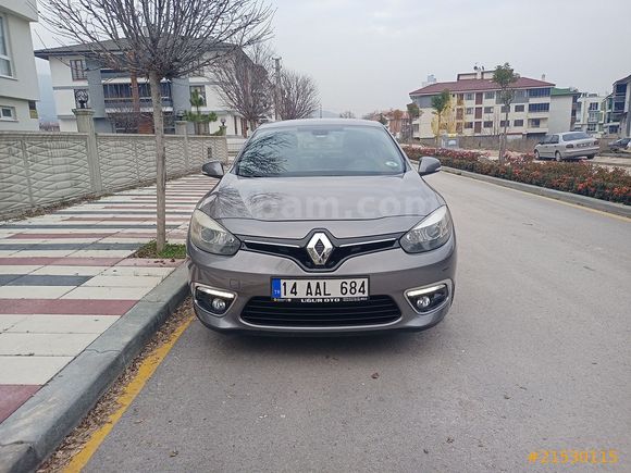 Sahibinden Renault Fluence 1.5 dCi Icon 2016 Model Öğretim Üyesinden, temiz, hasarsız, tramersiz araç.