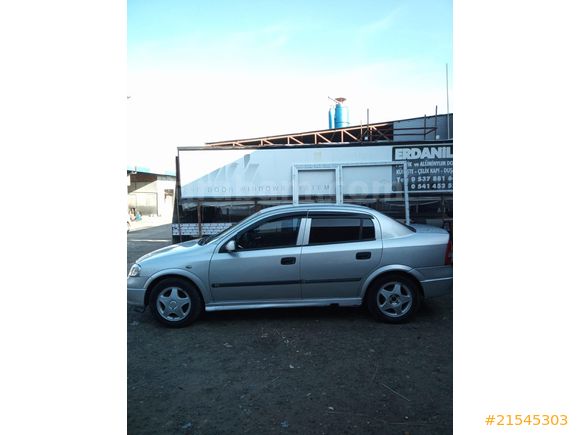 Sahibinden Opel Astra 1.6 CD 2001 Model pazarlık mevcuddur.