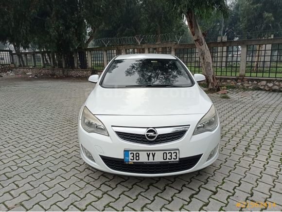 Galeriden Opel Astra 1.4 T Enjoy Plus 2011 Model Hatay