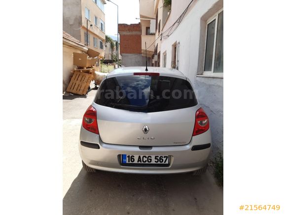 Değişensiz hasar kayıtsız Renault Clio 1.5 dCi Authentique 2007 Model