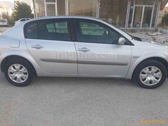 Sahibinden Renault Megane 1.5 dCi Sportway 2005 Model