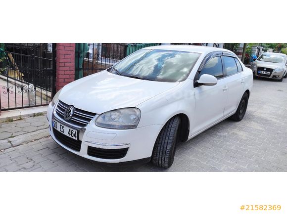 Sahibinden Volkswagen Jetta 1.6 TDi Primeline 2010 Model 220.000 km Beyaz