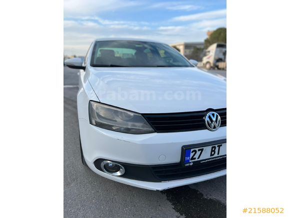 Sahibinden Volkswagen Jetta 1.6 TDi Trendline 2012 Model