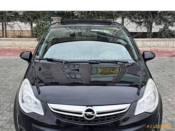 2012 CORSA OTOMATİK CAM TAVANLI 151.000 KM DE