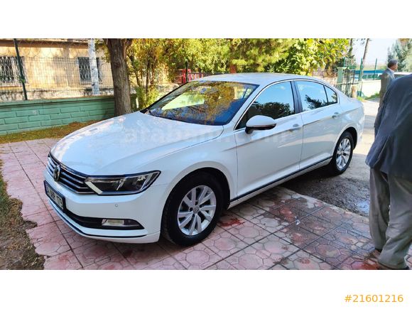 Sahibinden 53600km de Volkswagen Passat 1.6 TDi BlueMotion Trendline 2017 Model