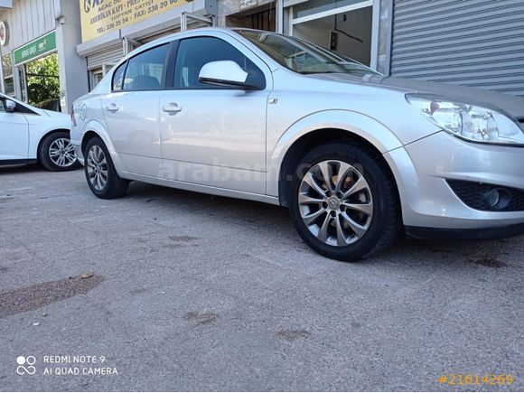 Sahibinden Opel Astra 1.6 Enjoy 111.Yıl 2012 Model