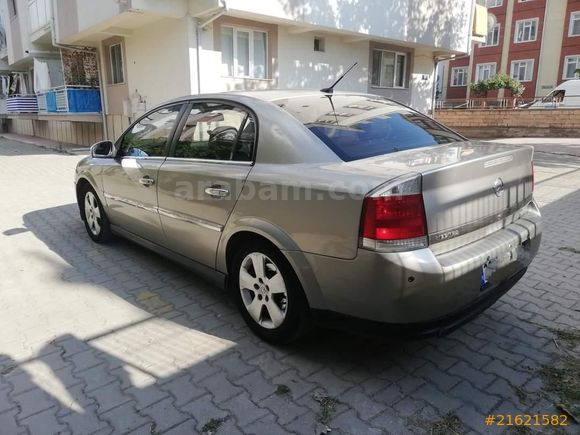 HATASIZ BOYASIZ Opel Vectra 1.6 Edition 2004 Model Ağrı