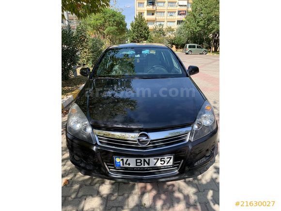 Memurdan 2011 Opel Astra 1.3 CDTI Enjoy 111. Yıl