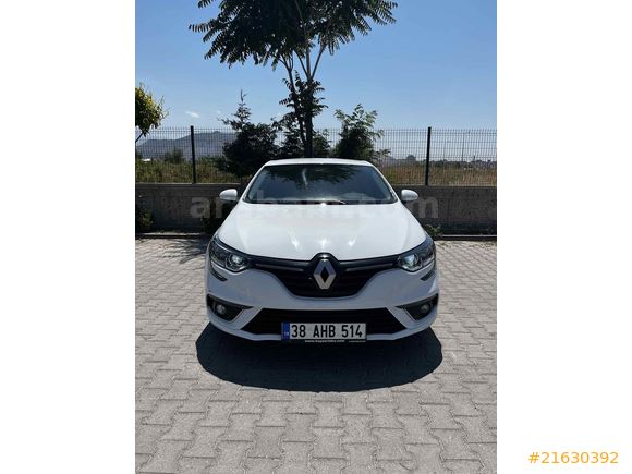 Sahibinden Renault Megane 1.5 dCi Touch 2017 Model 178.000 km Beyaz