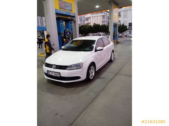 Sahibinden Volkswagen Jetta 1.6 TDi Trendline 2012 Model