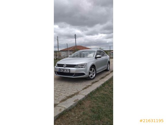 2011 MODEL JETTA 1.6 TDİ MANUEL 130.000 KM’DE