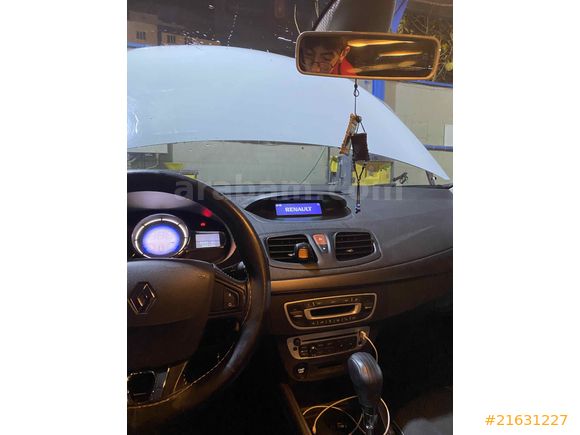 Sahibinden Renault Megane 1.6 Touch Plus 2015 Model