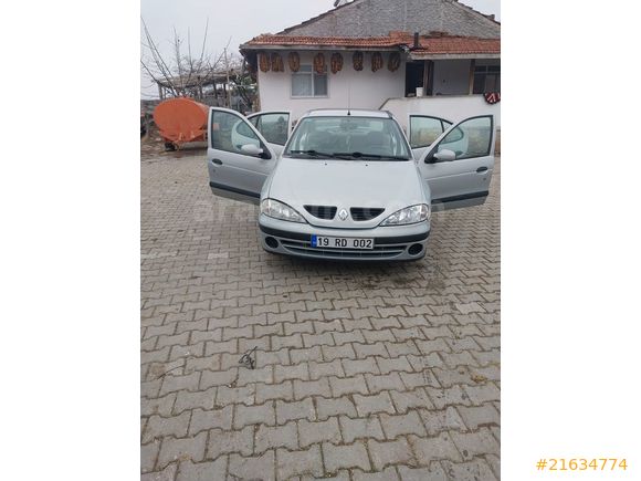 Sahibinden Renault Megane 1.6 RTA 2000 Model