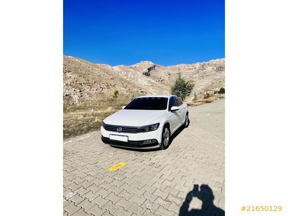 Galeriden Volkswagen Passat 1.6 TDi BlueMotion Comfortline 2018 Model Diyarbakır