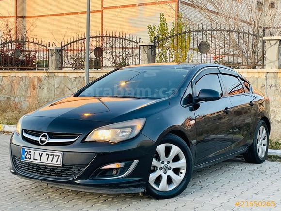 Galeriden Opel Astra 1.6 Edition 2013 Model Van