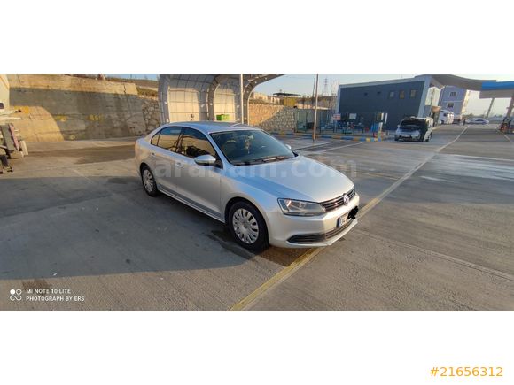 Sahibinden Volkswagen Jetta 1.6 TDi Trendline 2014 Model