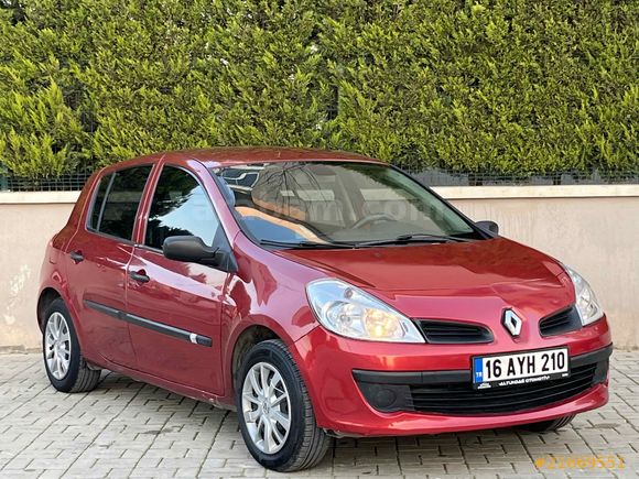 ALTUNDAĞ OTOMOTİV’Den HATASIZ Renault Clio 1.5 dCi Dynamique