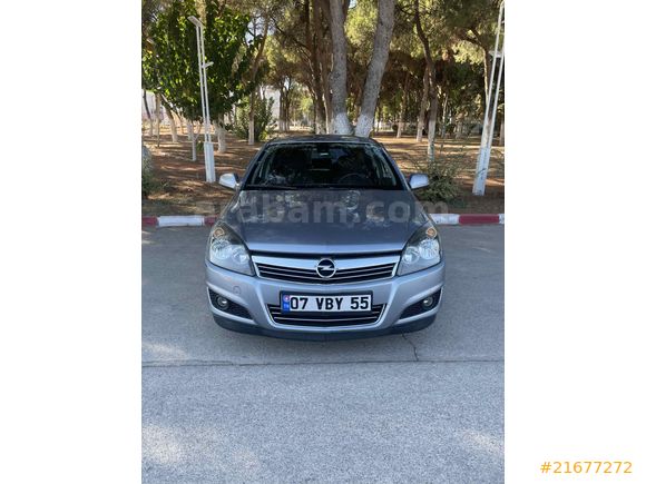 Değişensiz Opel Astra 1.6 Enjoy 2010 Model 193.000 km Gri (Gümüş)