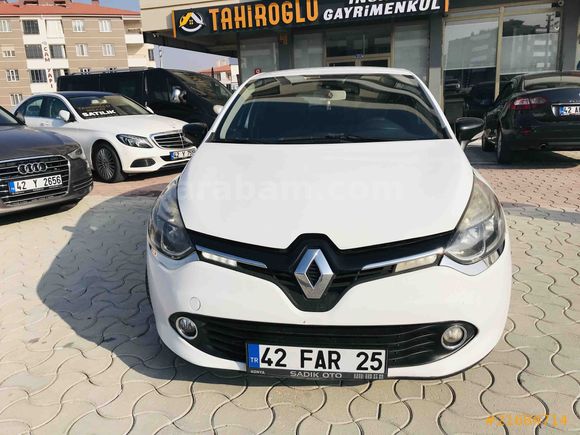 Galeriden Renault Clio 1.2 Touch 2012 Model 98 000 binde