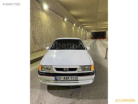 Sahibinden Opel Vectra 2.0 GL 1993 Model TEK DEĞİŞENLİ