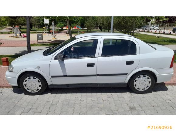 EMSALSİZ ORJİNAL OPEL ASTRA