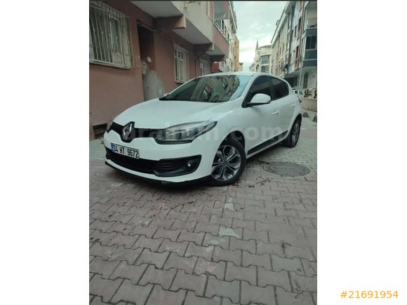 DEĞİŞENSİZ Renault Megane 1.5 dCi Joy 2014l