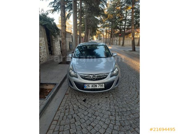 Sahibinden HATASIZ ÇOK TEMİZ DÜŞÜK KM OTOMATİK Opel Corsa 1.2 Twinport Essentia 2014