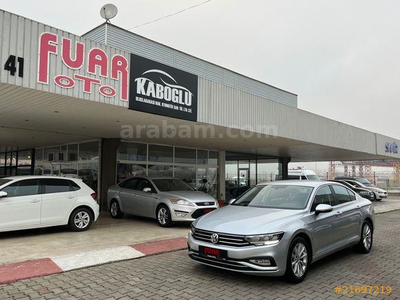 2019 VW PASSAT 1.6 TDI DSG BUSİNESS 28000 KM HATASIZ-Yeni Kasa