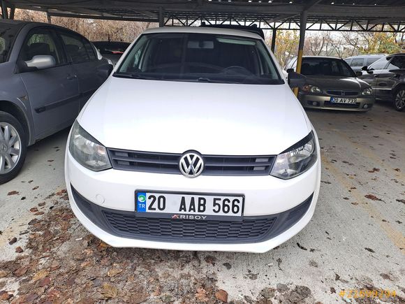 Sahibinden Değişensiz ve Bakımlı Volkswagen Polo 1.2 TDi Trendline 2013 Model