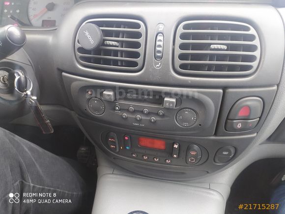 Galeriden Renault Scenic 2.0 Privilege 2001 Model Yozgat