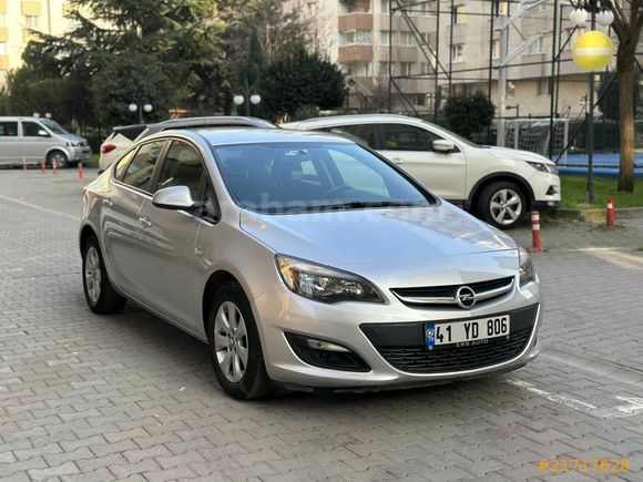 Opel Astra 1.6 Edition Plus 2016