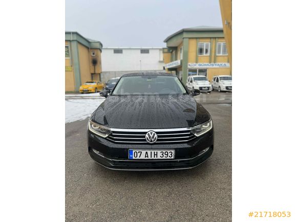 Galeriden Volkswagen Passat 1.6 TDi BlueMotion Highline 2015 Model Van