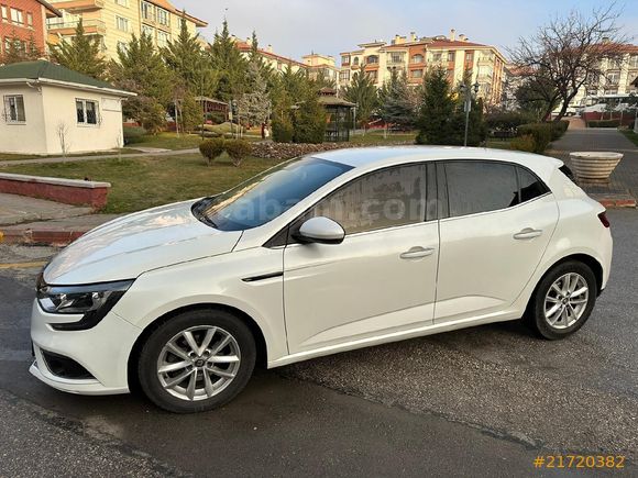 Sahibinden Renault Megane 1.5 dCi Touch 2016 Model