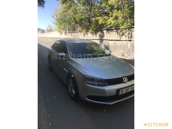 Sahibinden Volkswagen Jetta 1.2 TSi Trendline 2012 Model