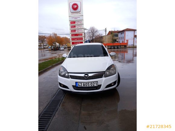 Sahibinden Opel Astra 1.6 Enjoy 111.Yıl 2011 Model