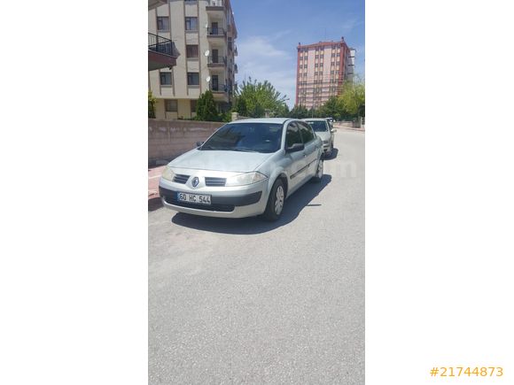 Sahibinden Değişensiz Bakımlı Düşük Kilometrede Renault Megane 1.4 Authentique 2004 Model