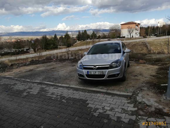 Sahibinden Opel Astra 1.6 Cosmo 2005 Model 140.000 km Gri