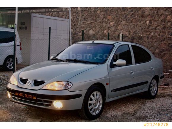 Sahibinden Renault Megane 1.6 Dynamique 2003 Model