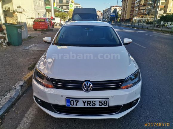 Sahibinden Volkswagen Jetta 1.6 TDi Highline 2013 Model