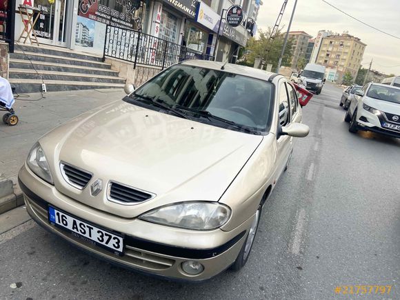 Sahibinden Renault Megane 1.6 RXi 2002 Model