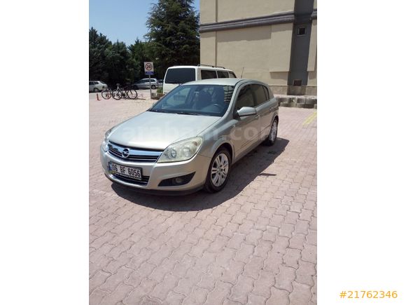 DÜŞÜK KİLOMETRELİ //TEMİZ// 2007 OPEL ASTRA 1.6 COSMO PAKET SAHİBİNDEN