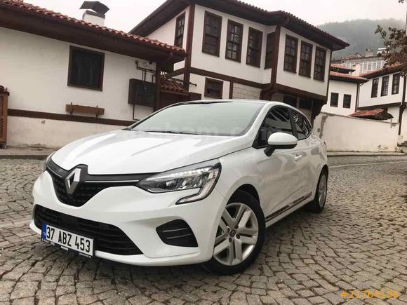 Sahibinden Renault Clio 1.0 TCe Touch 2020 Model 32.000 km