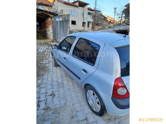 Sahibinden Renault Clio 1.4 Dynamique 2004 Model