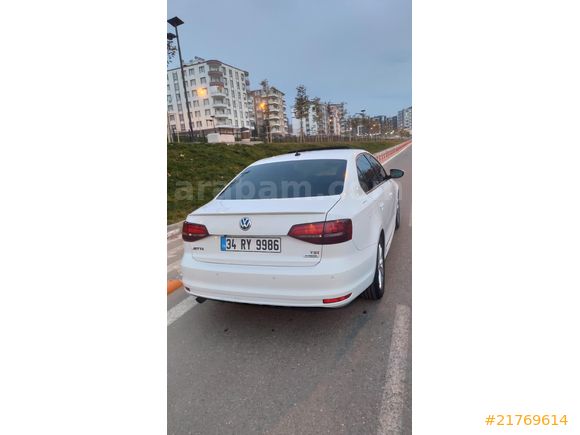 Sahibinden Volkswagen Jetta 1.2 TSi BlueMotion Trendline 2015 Model