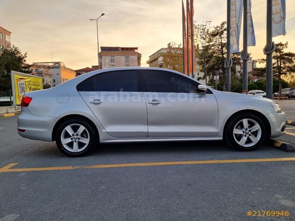 Sahibinden Volkswagen Jetta 1.6 TDi Comfortline 2013 Model