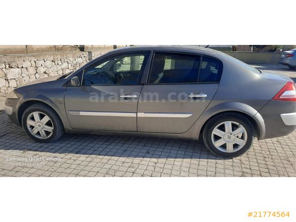 Sahibinden Renault Megane 1.6 Dynamique 2005 Model