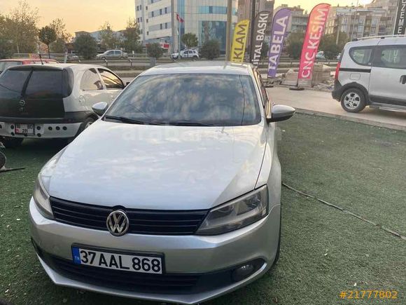 Sahibinden Volkswagen Jetta 1.6 TDi Trendline 2012 Model