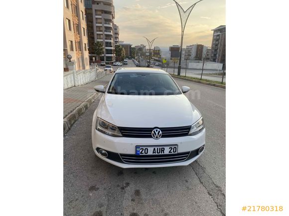 Sahibinden Volkswagen Jetta 1.6 TDi Comfortline 2012 Model