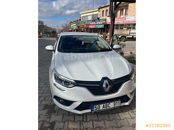 Galeriden Renault Megane 1.3 TCe Joy 2019 Model Konya