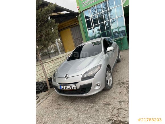 Sahibinden Renault Megane 1.5 dCi Dynamique 2011 Model